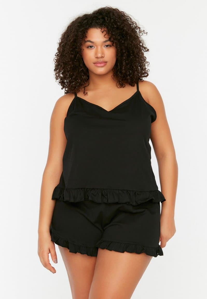 Plus Hanger Knitted Ruffle Detailed Pajamas Set