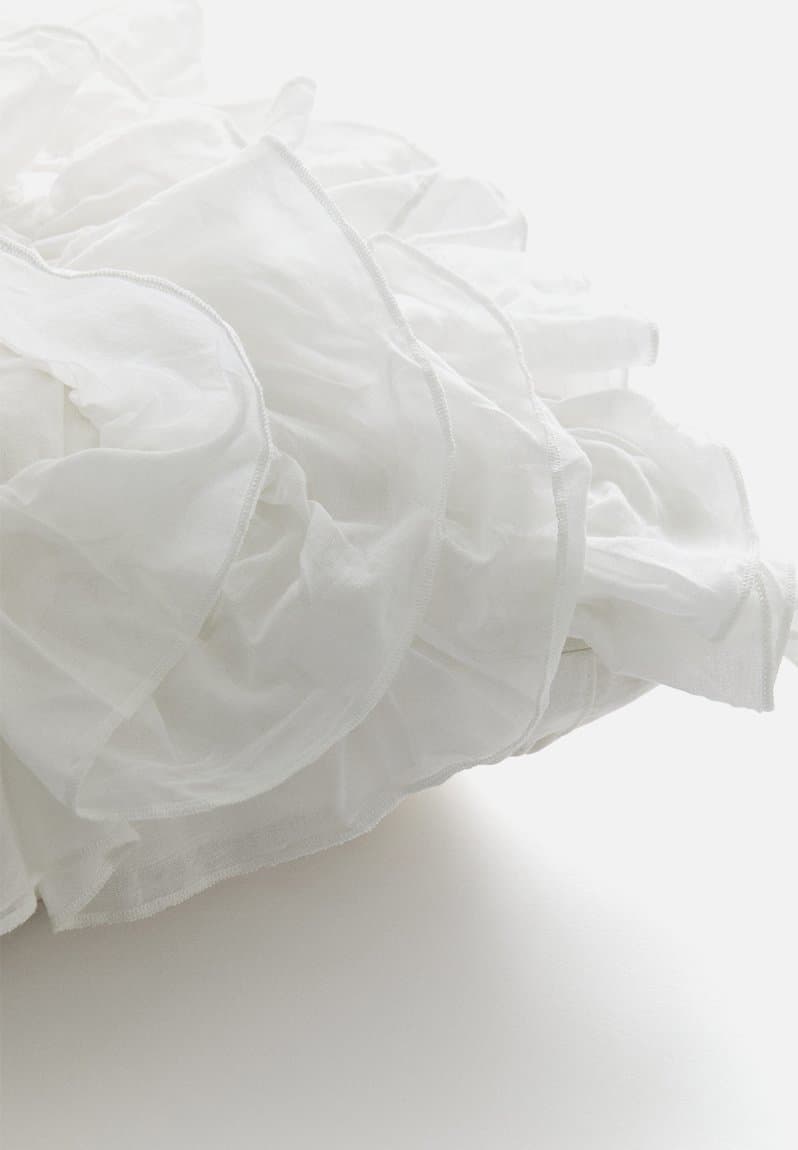 Frilled cotton cushion cover white 40x40, view 2