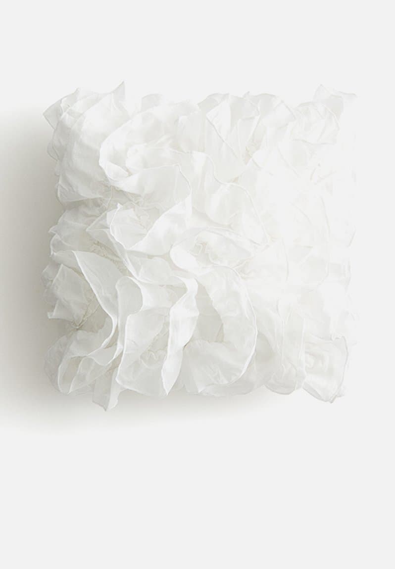 Frilled cotton cushion cover white 40x40