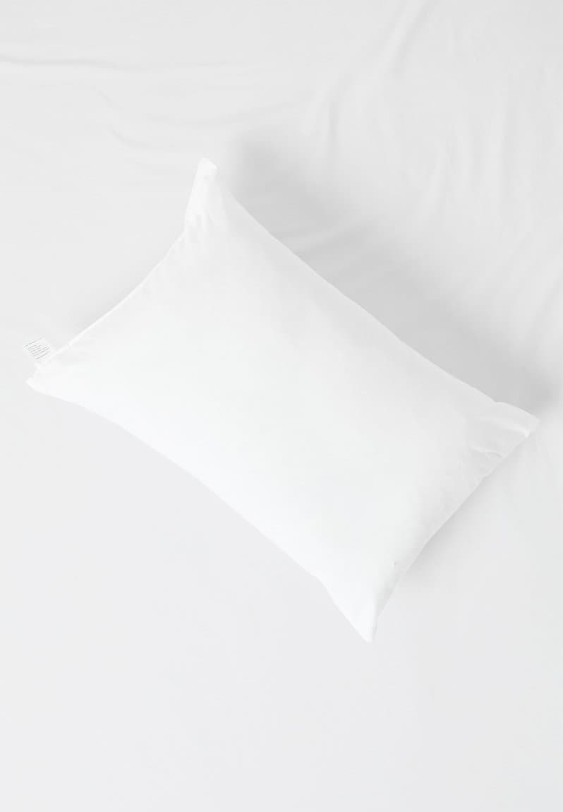 Unicurl Cushion Inner 35 x 55cm, view 2