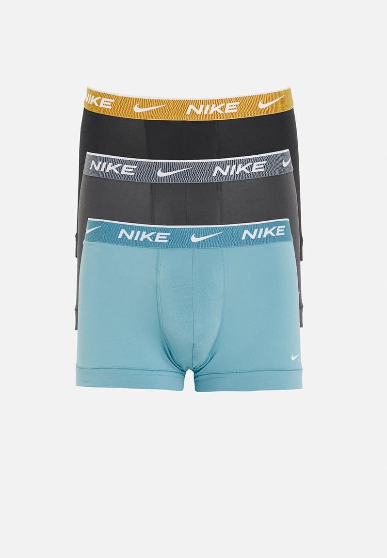 Dri-Fit Everyday Cotton Stretch 3 Pack Trunk Denim Turq./Black Saturn Gold Wb/Antracite Move Wb