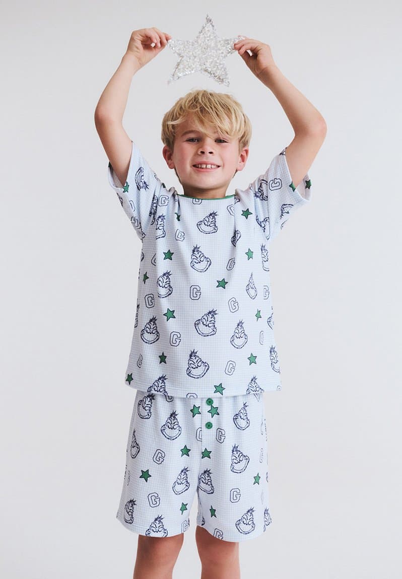 Damon short sleeve pyjama set license lcn drs dawn blue/grinch houndstooth yardage