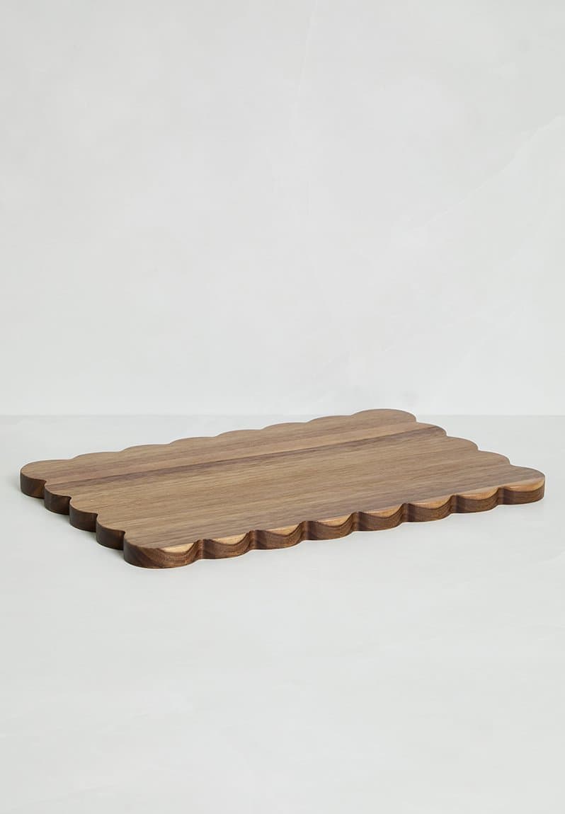 Scalloped Edge Wooden Board 36x24x1.5cm, view 2