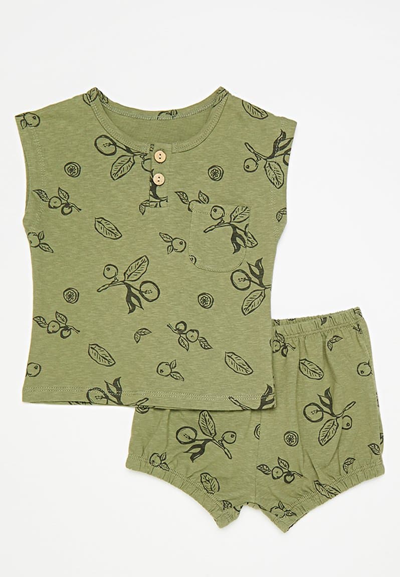 Shorts & tee set green/olives