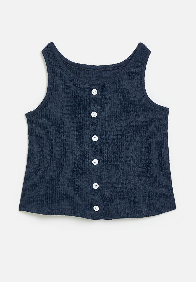 Button down vest