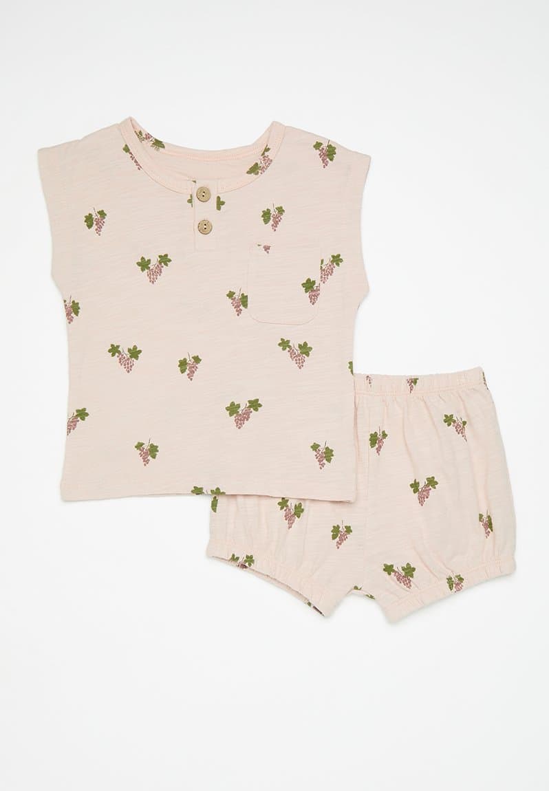 Shorts & tee set-pink