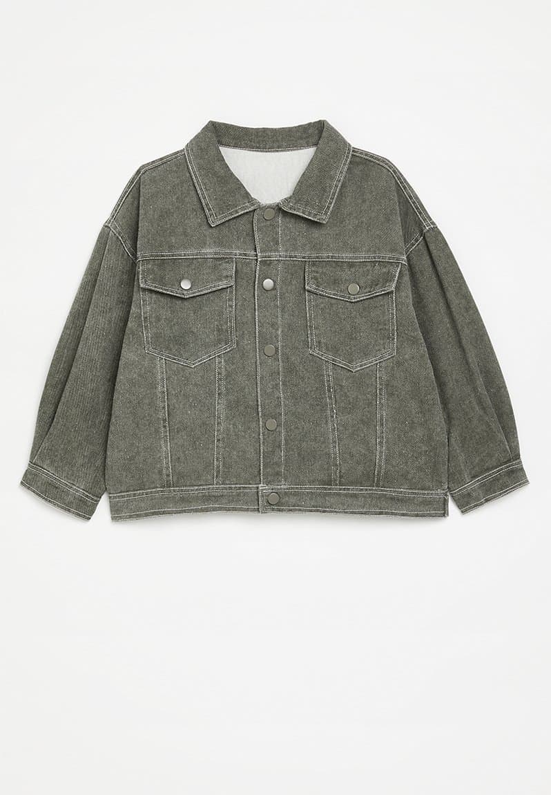 Trucker jacket with contrast topstitching