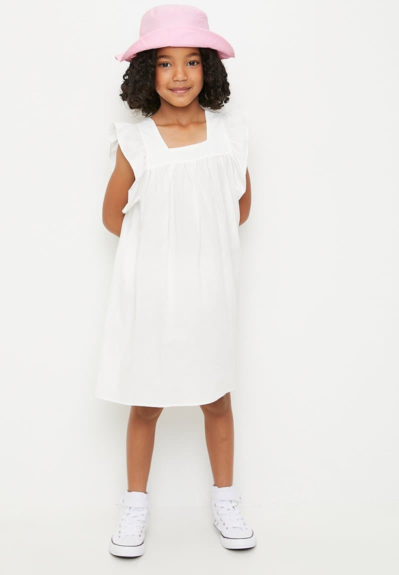 Baby doll with ruffle sleeves