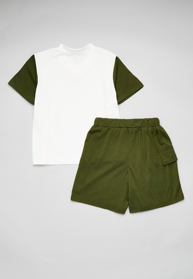 V-neck tee & shorts set, view 2