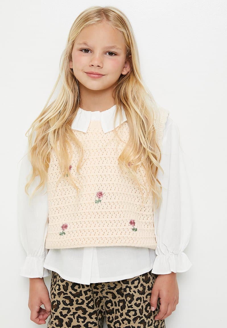 Knitted floral vest with pleated collar shirt white/neutral