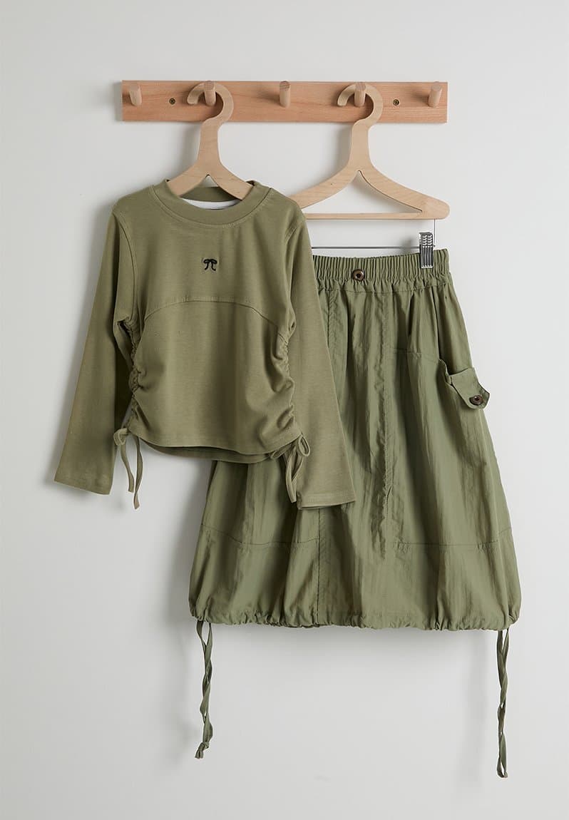 Drawstring top & midi skirt army