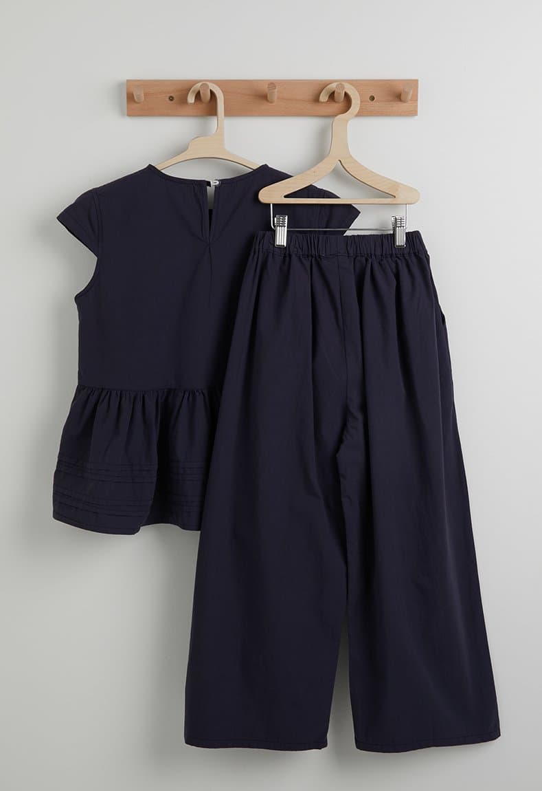 Capped sleeve blouse with wide leg pants ink, view 2
