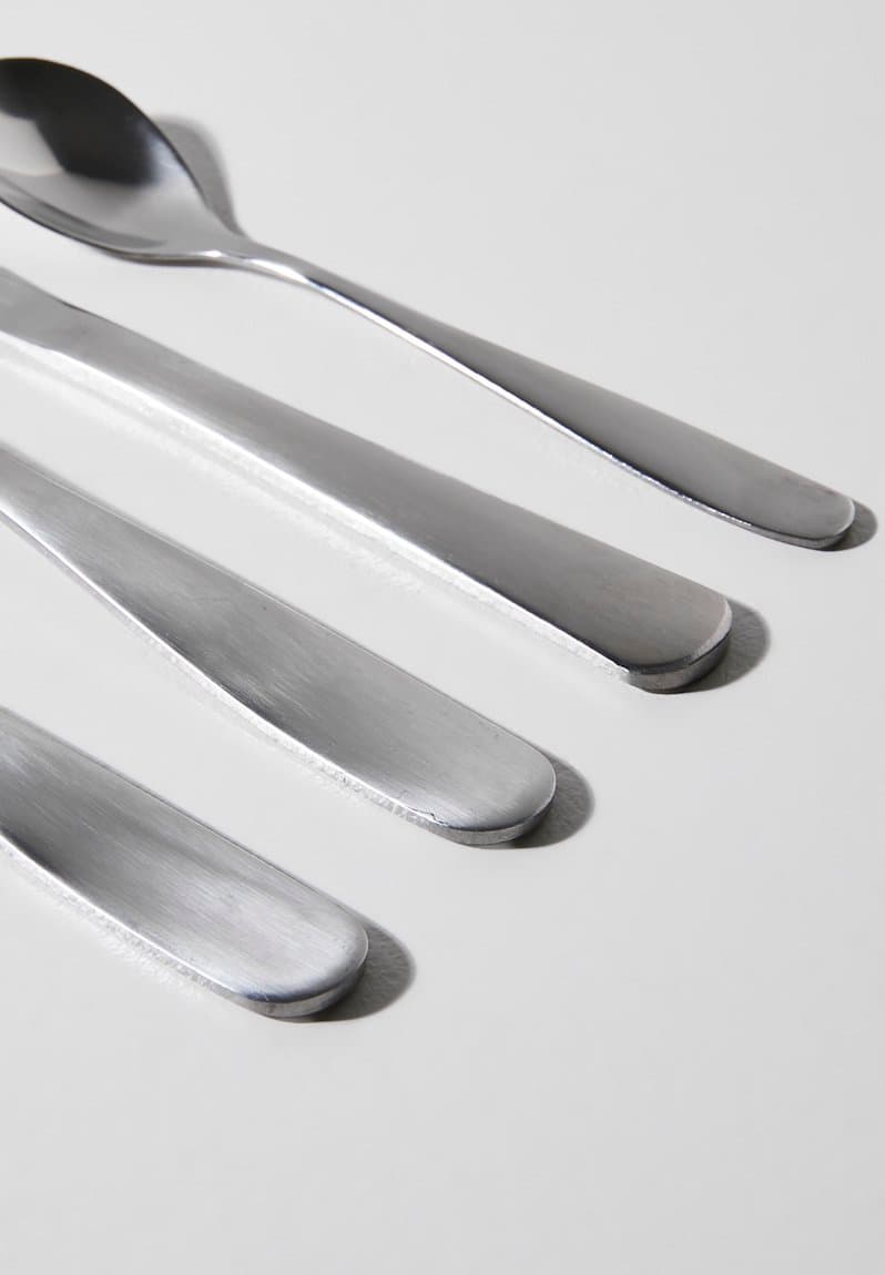 Mirror stainless steel cutlery 16 piece set, view 2