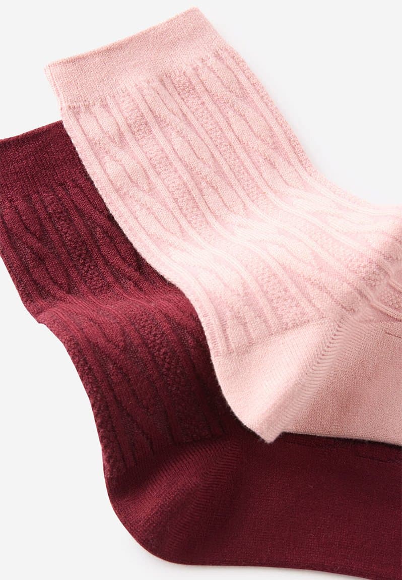Cable knit crew sock 2pk blushed cloud/cherrywood, view 2
