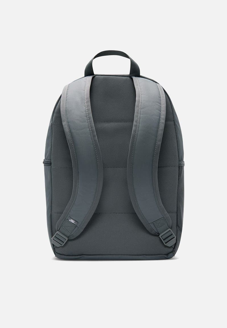 Heritage 2.0Backpack (23L) Smoke Grey/Smoke, view 2