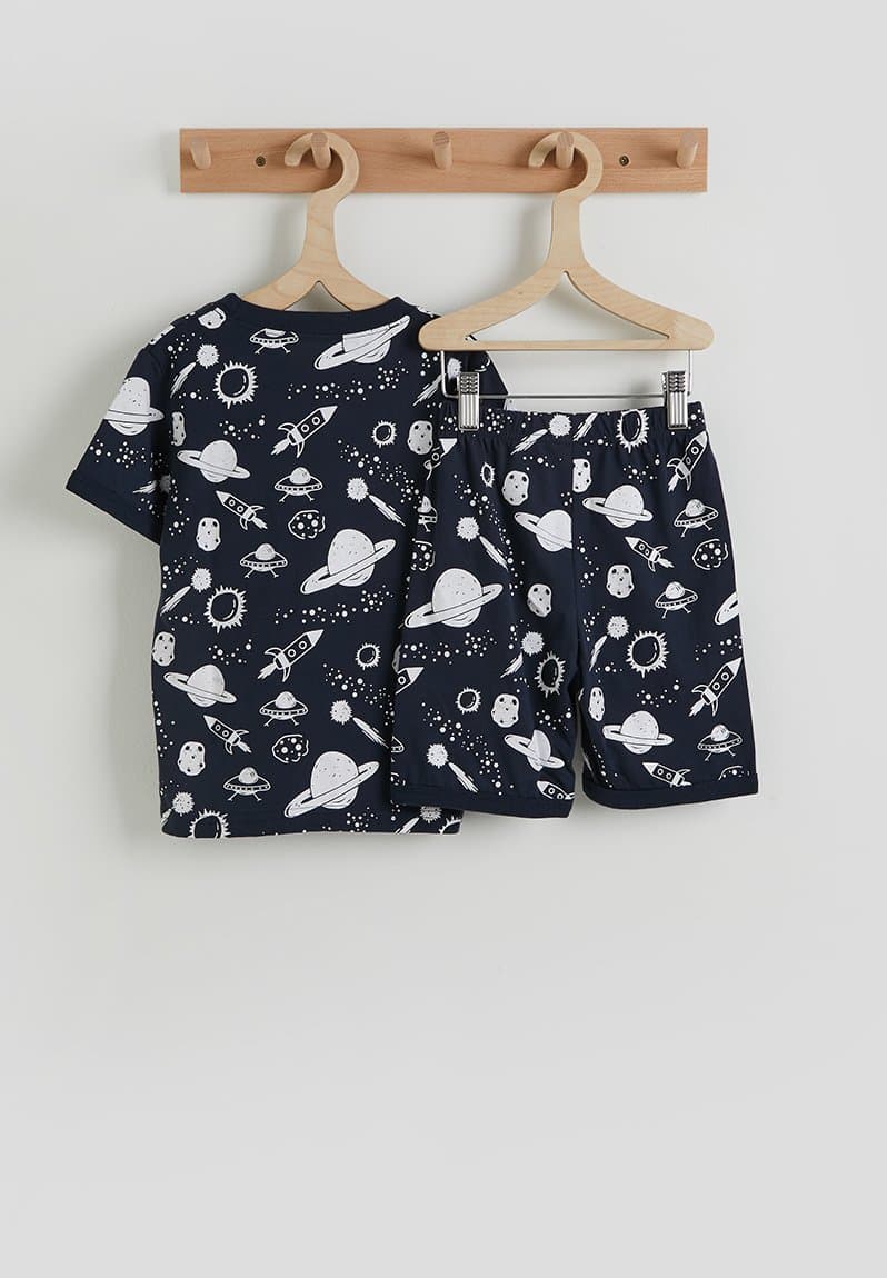 Aop tee and shorts pj set, view 2