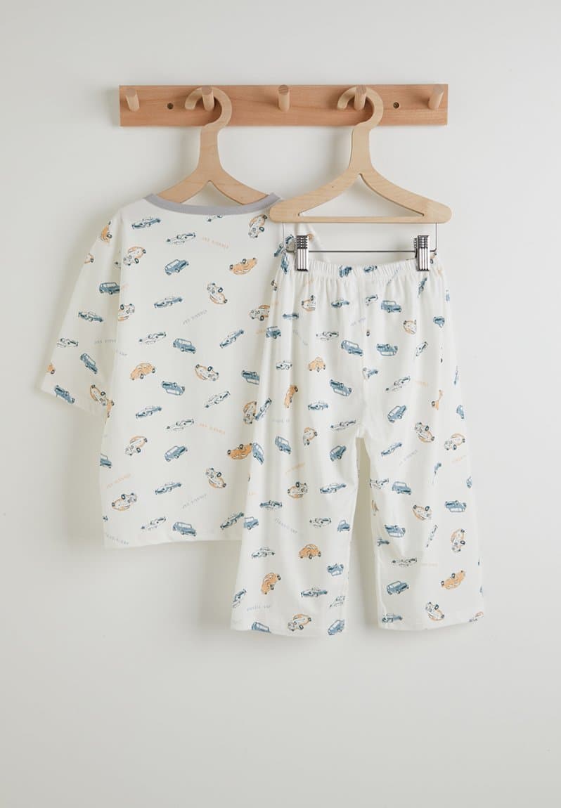Aop tee and shorts pj set, view 2