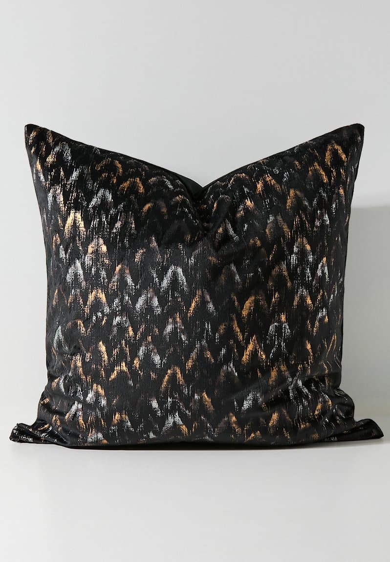 Blk Pattern Scatter