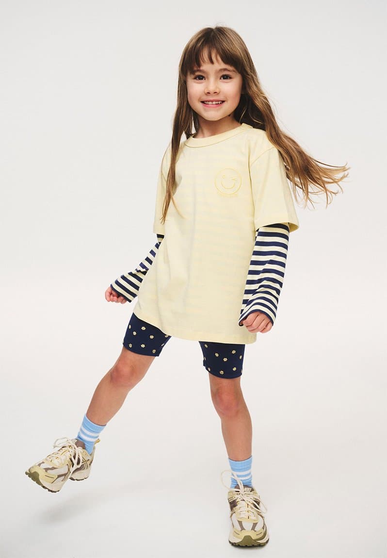 Essential Short Sleeve Graphic Tee Butter Yellow Washed/Funday