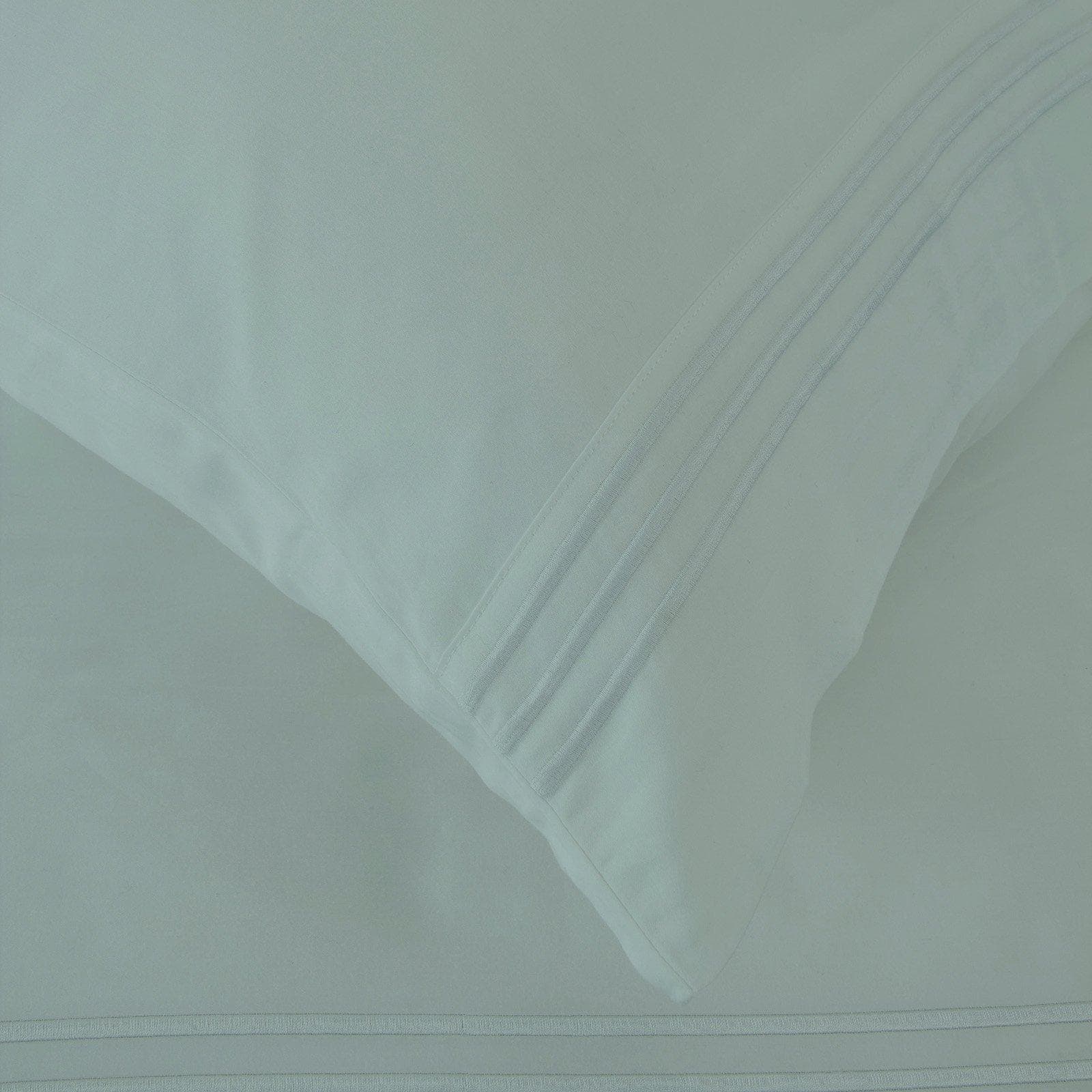400TC Embroidered Duck Egg Pillowcases