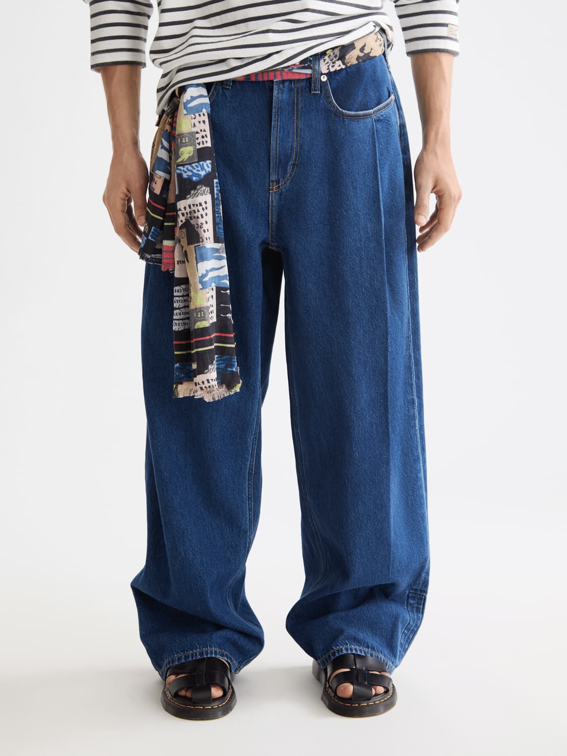 Seasonal Super Loose Pleat Front Jeans — Forever, view 2